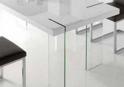 Mesa extensible blanca con encimera de cristal blanco en brillo o mate
